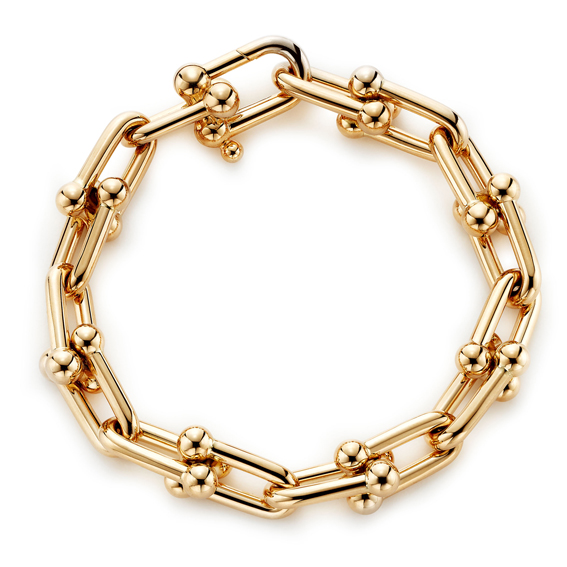 Tiffany Hard Wear系列,鏈結設計18K金項鍊,363,000元。